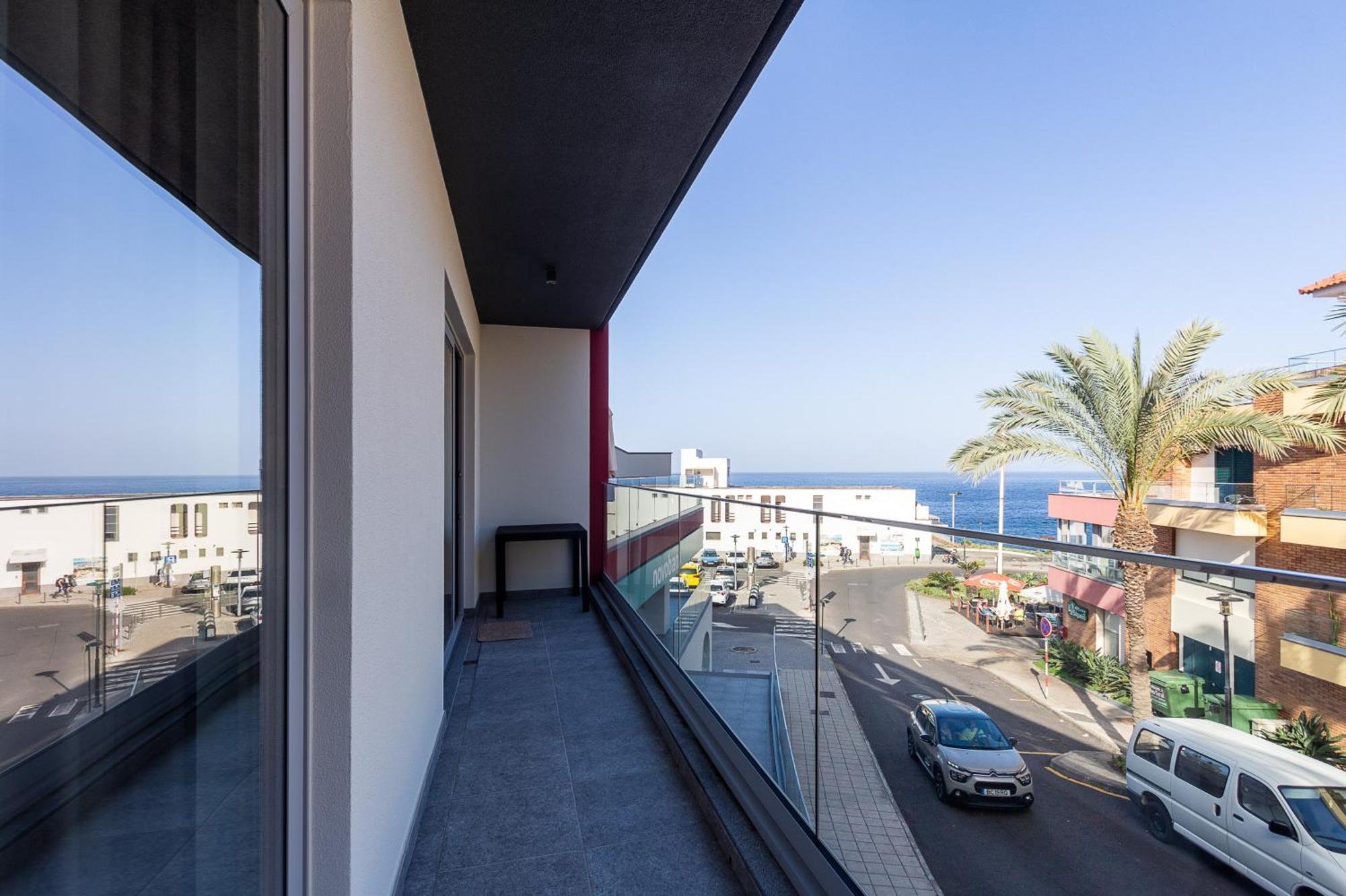 Luxury And Modern Apartment In Porto Moniz Center 外观 照片